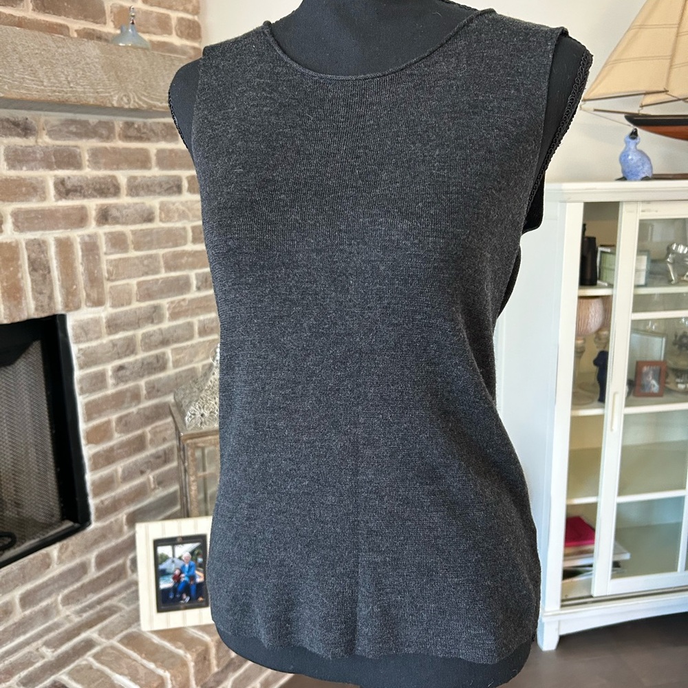 Eileen Fisher Charcoal Gray Sleeveless Crew Neck 100% ItalianMerino Wool Sweater